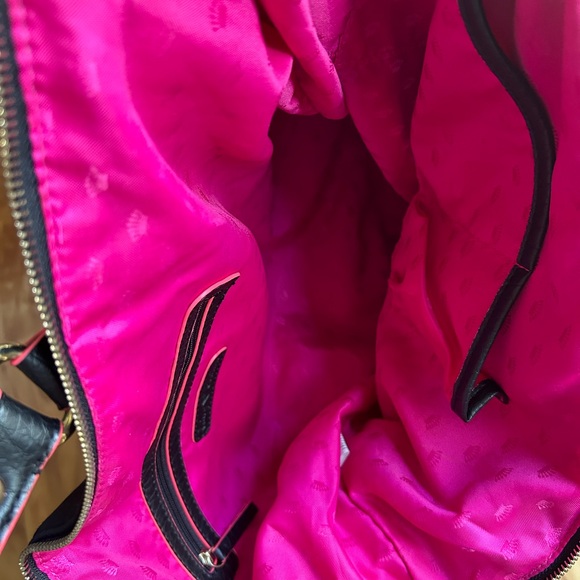 Juicy Couture Tote - Picture 9 of 9